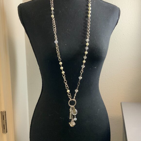 Plunder Design Faux Pearl Gun Metal Silver Tone Chain Beaded Charms Necklace - Picture 4 of 7